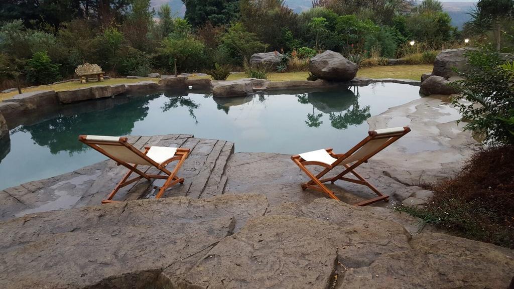 Rockwood Earth Lodge Champagne Valley Εξωτερικό φωτογραφία